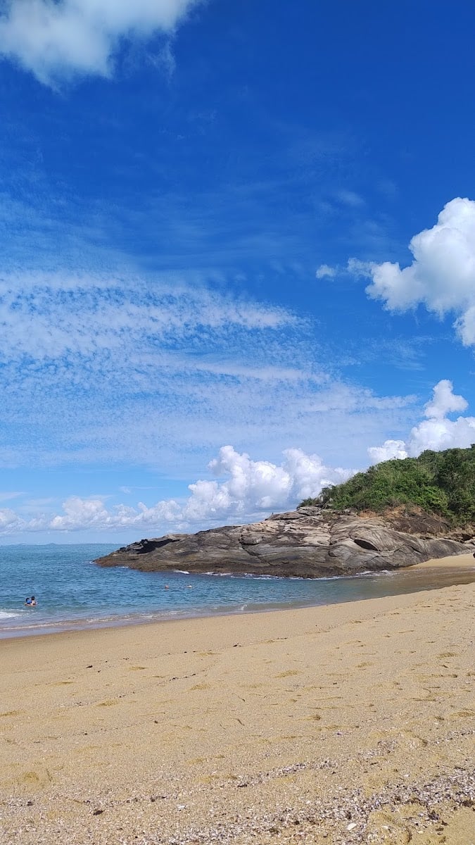 Praia areias Negras