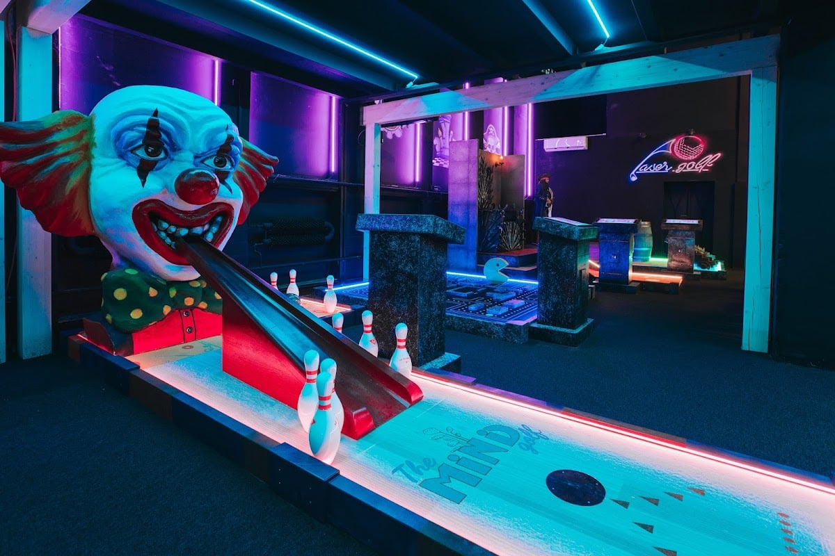 Laser golf - minigolf Bratislava