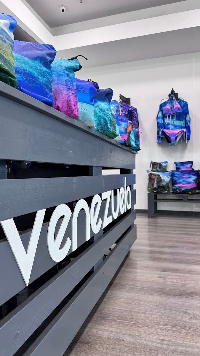 Psychodelic - Tienda aeropuerto internacional
