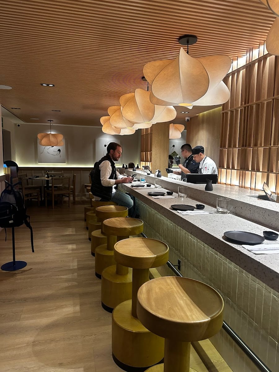 Mitemaki Hand Roll Bar