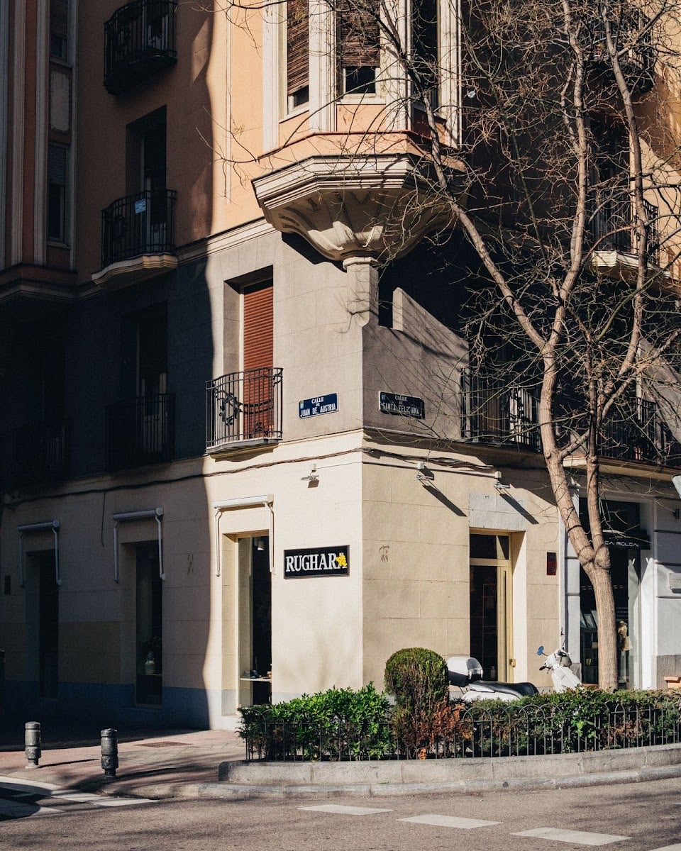 Rughara - Concept store