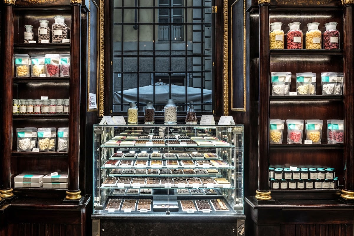 Farmacia Del Cambio - here you can try the iconic bicerin or the crubik!