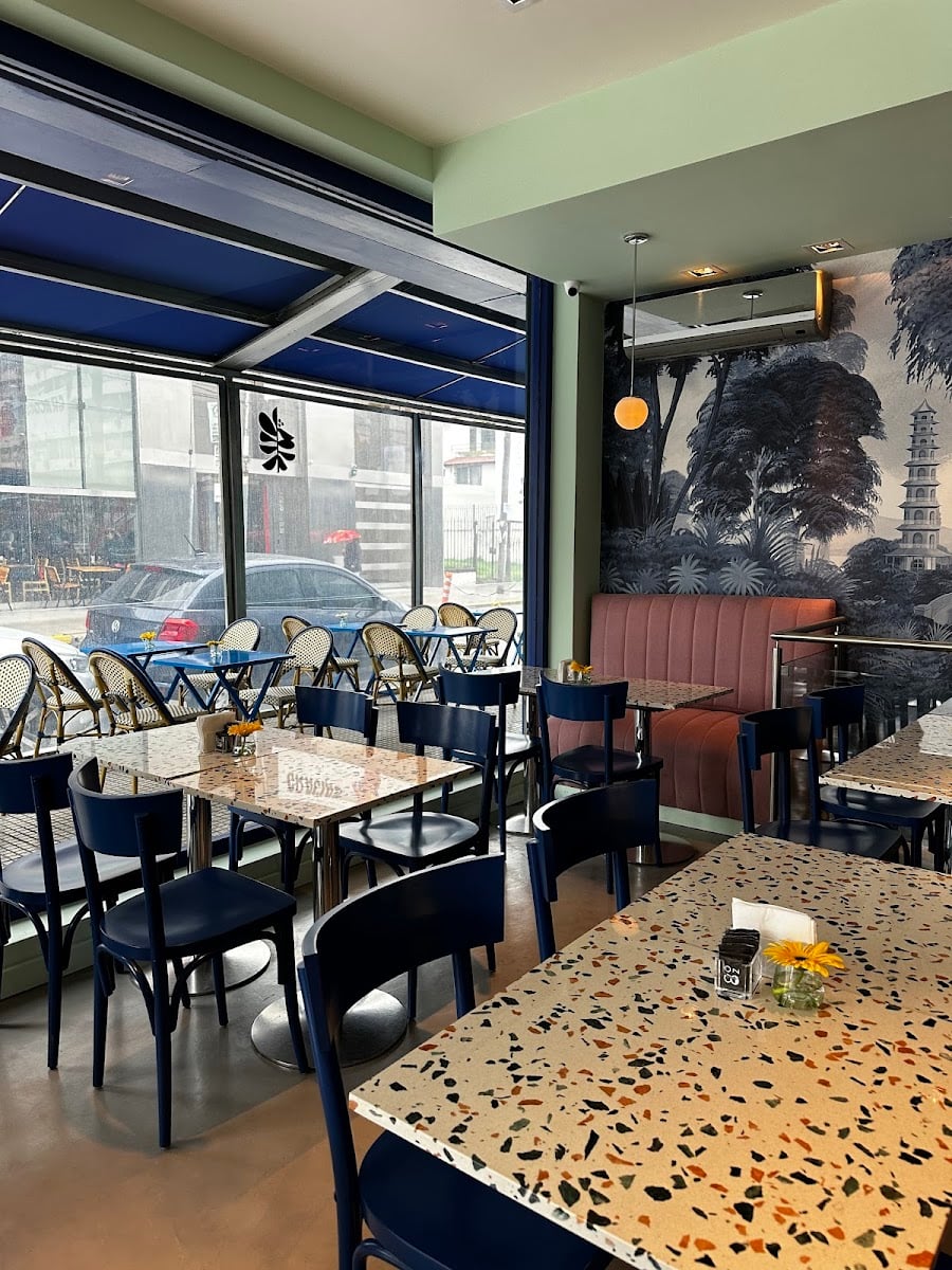 Indie Café