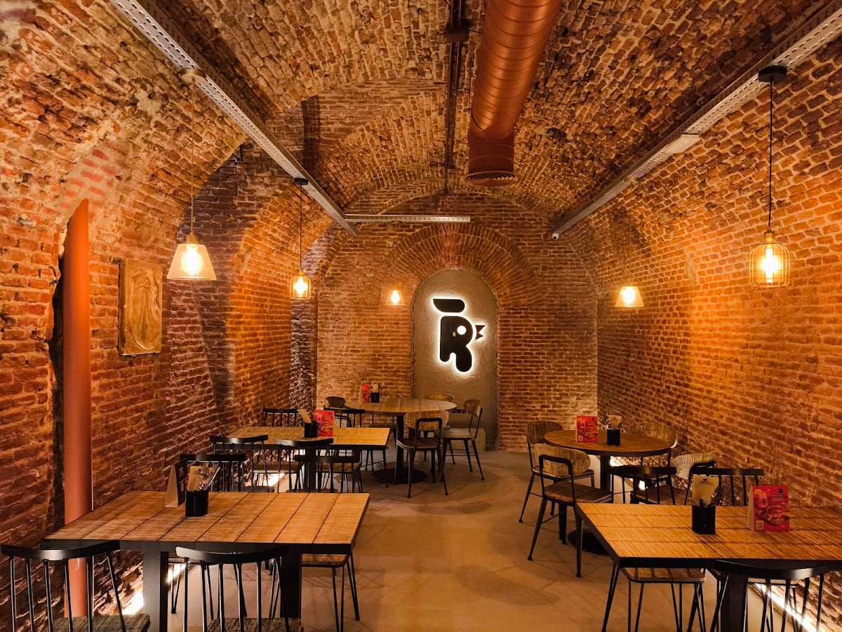 Roost Chicken La Latina