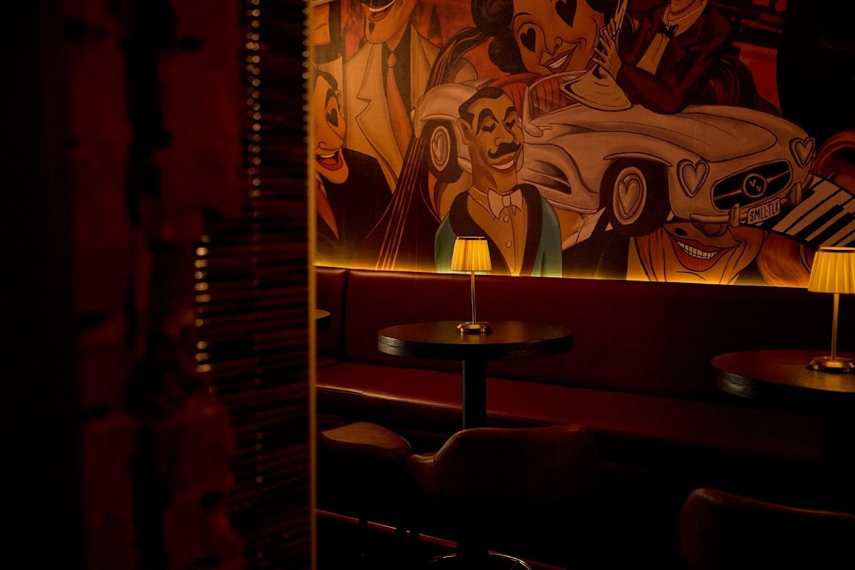 Small Talk - Jazz Bar
