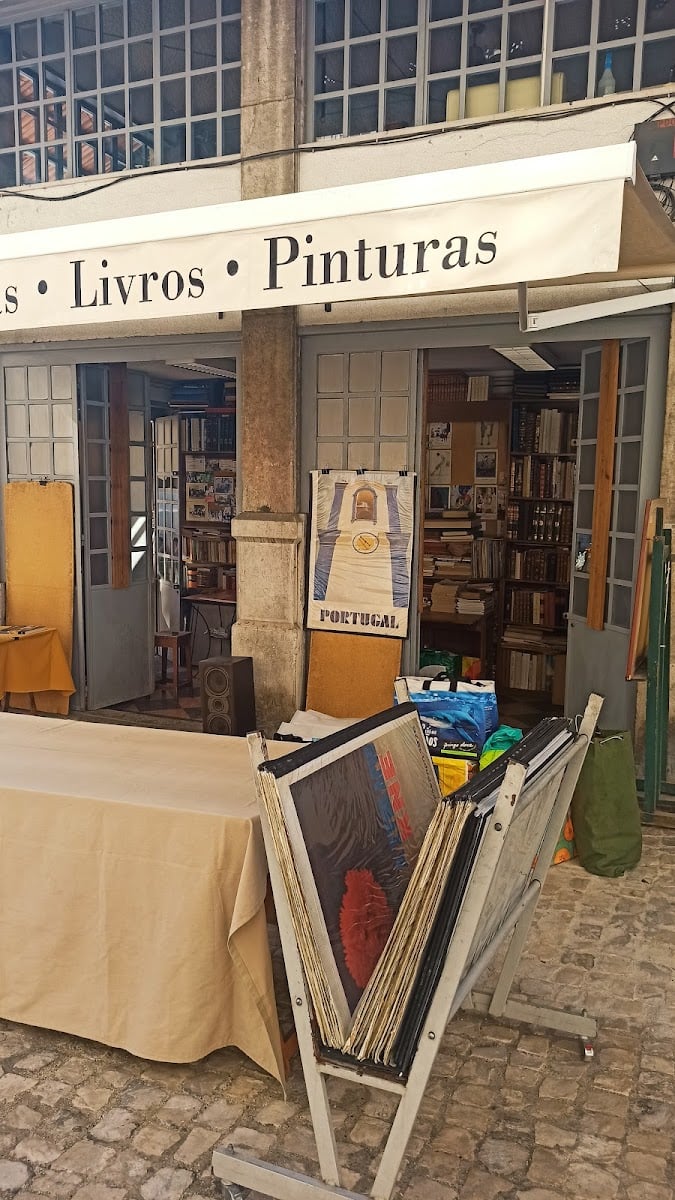 Feira da Ladra (Campo de Santa Clara)