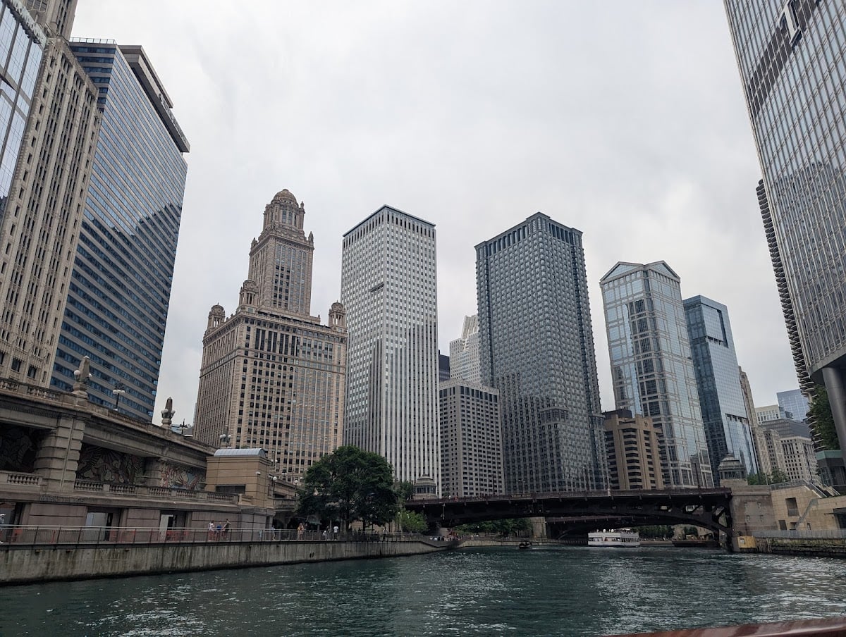 Chicago River Boat Architecture Tours
