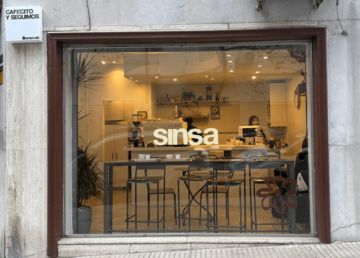 Sinsa Café