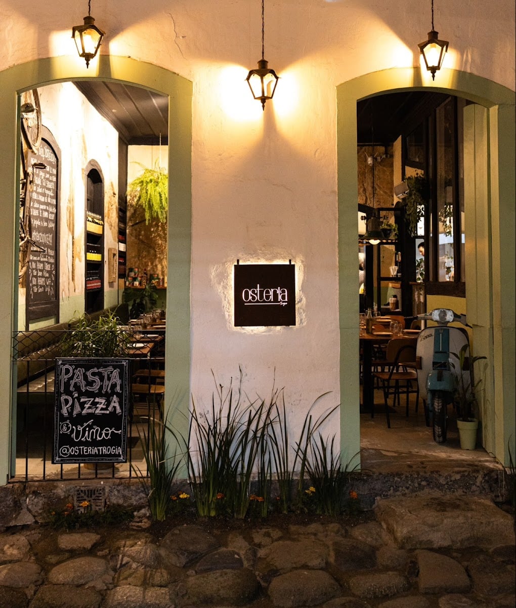 Osteria Trogia - PASTA | PIZZA | VINO