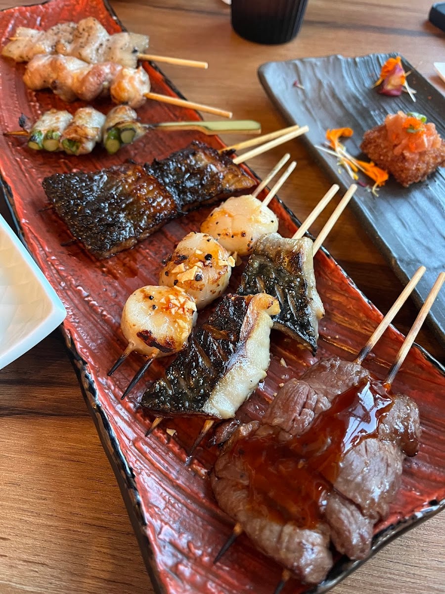 Dongame Bar&Izakaya