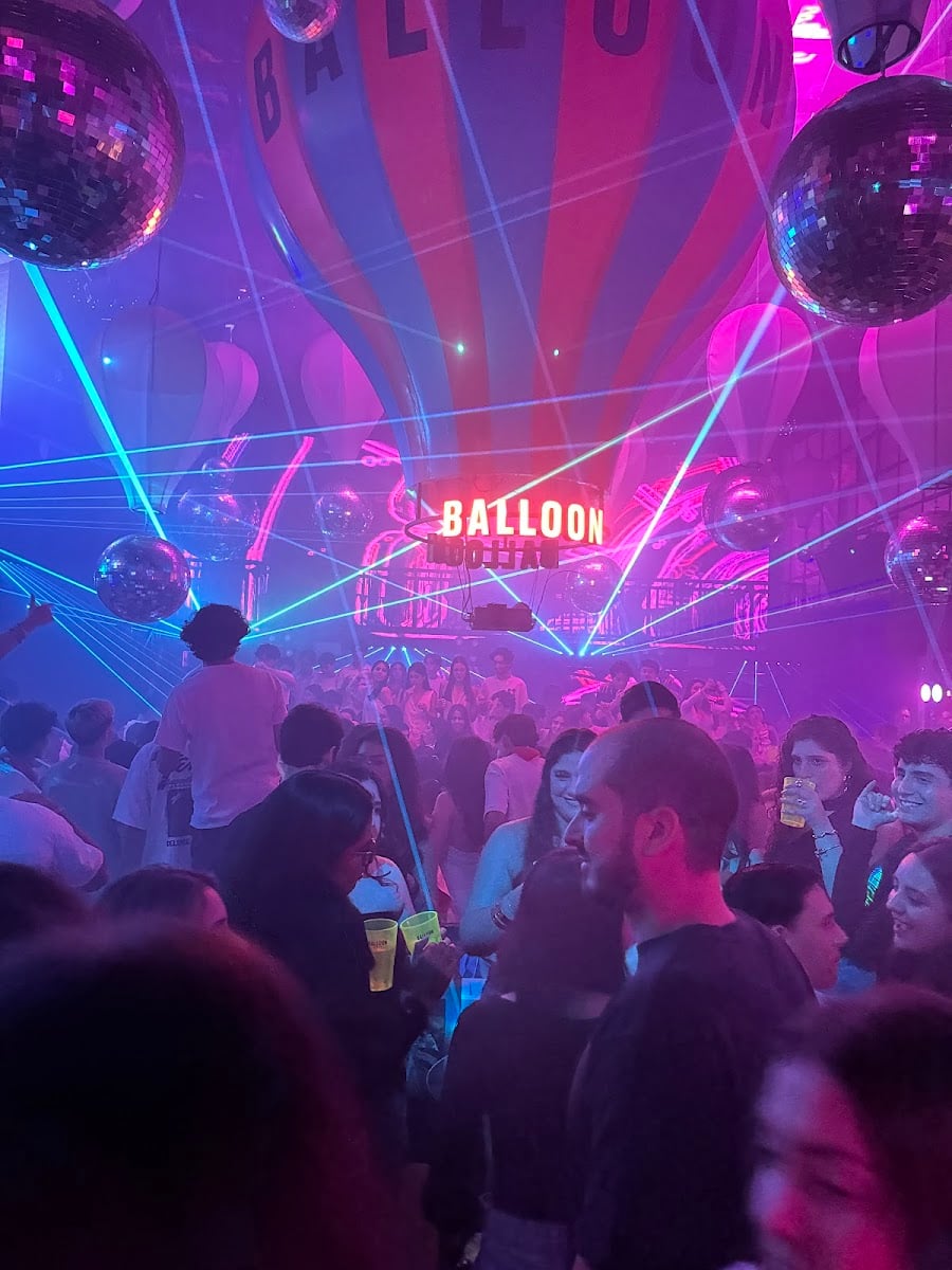 Balloon Disco