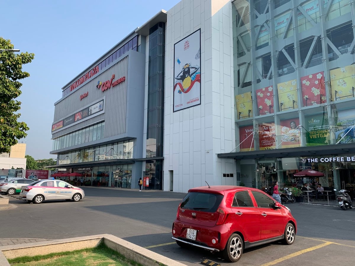 Vincom Plaza - Phan Van Tri - Aimbox at Vincom Plaza in Ho Chi Minh