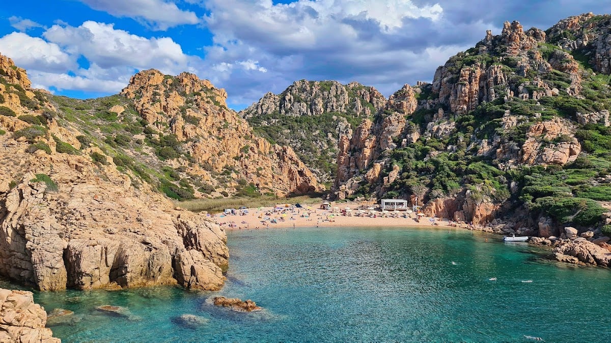 Spiaggia di Cala li Cossi