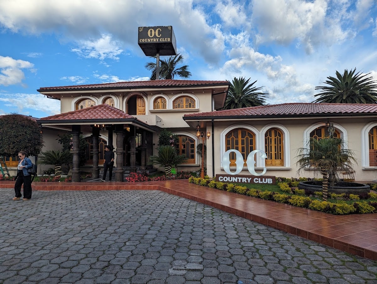 La Armenia Country Club