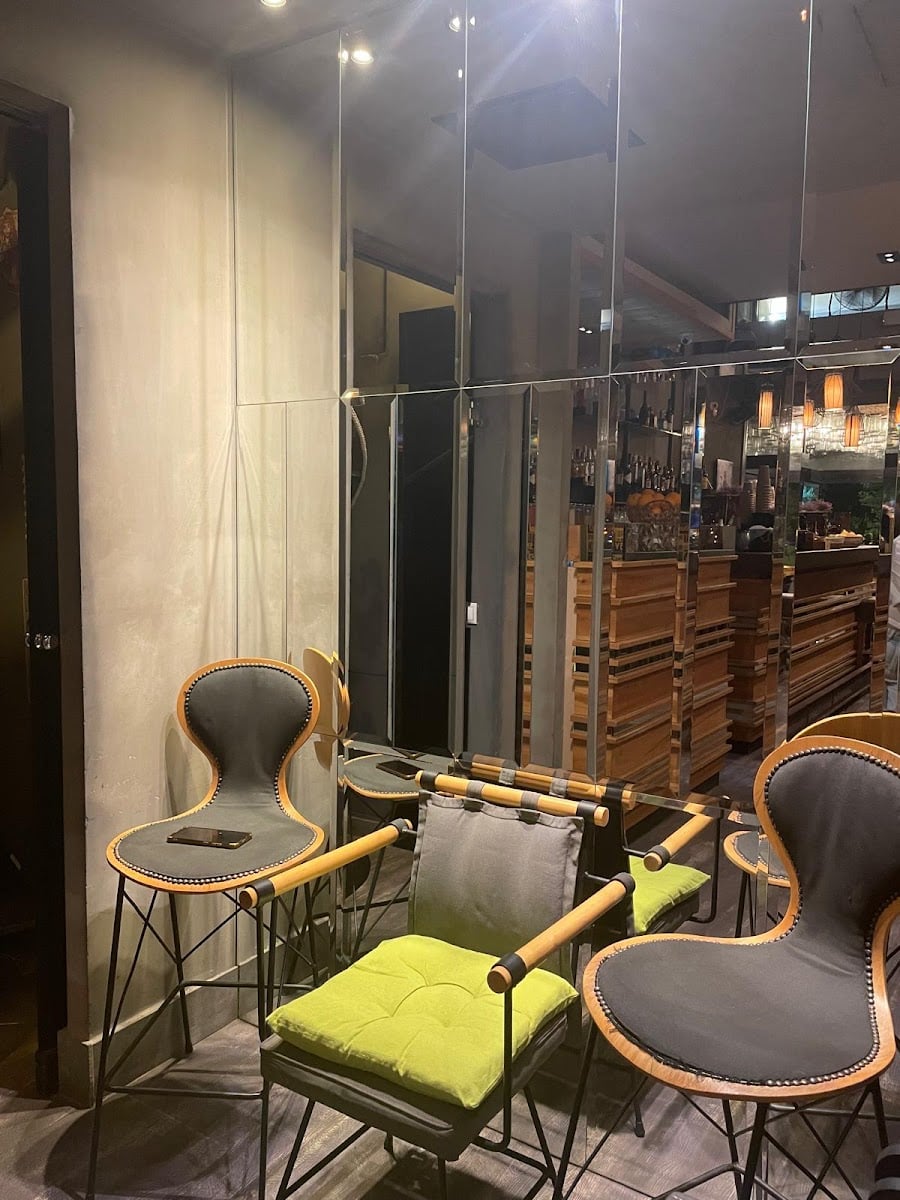 3 Monkeys Athens | Coffee - Restaurant