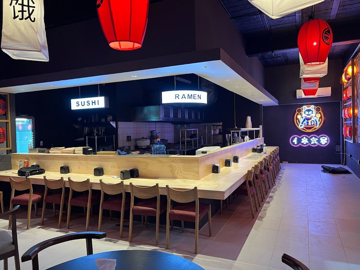 Tino Lee Sushi & Ramen