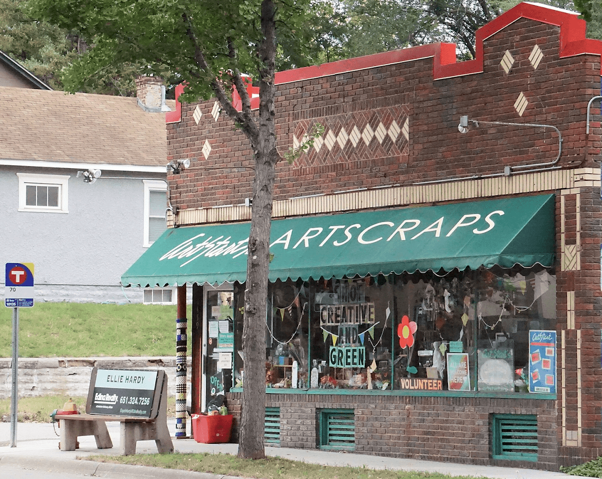 ArtStart & ArtScraps ReUse Center
