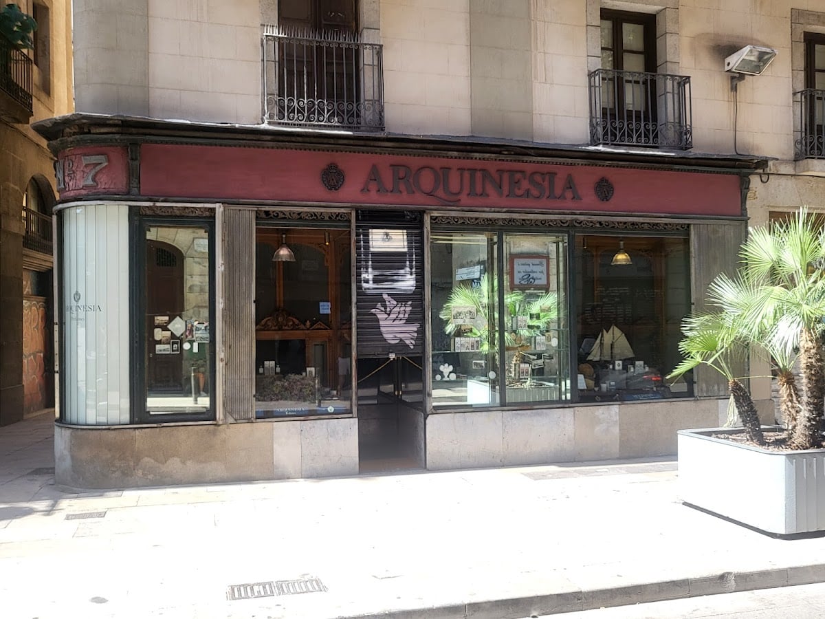 Arquinesia Perfumes