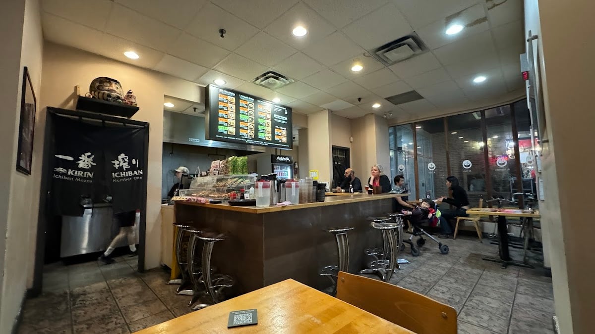 manpuku  - japanese eatery