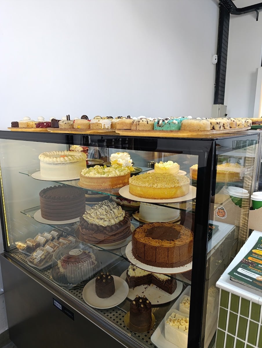 Mola Coffee & Cookies