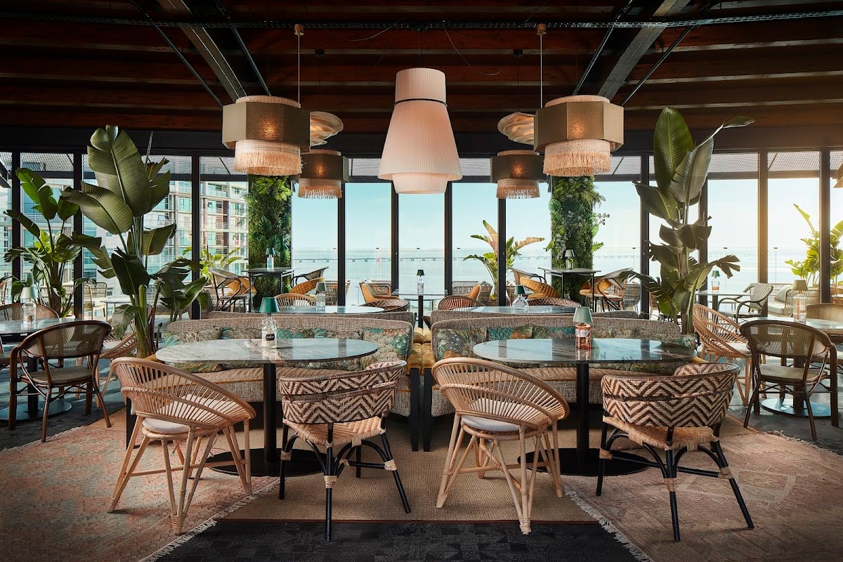 Sky Bar Oriente - Rooftop / bar