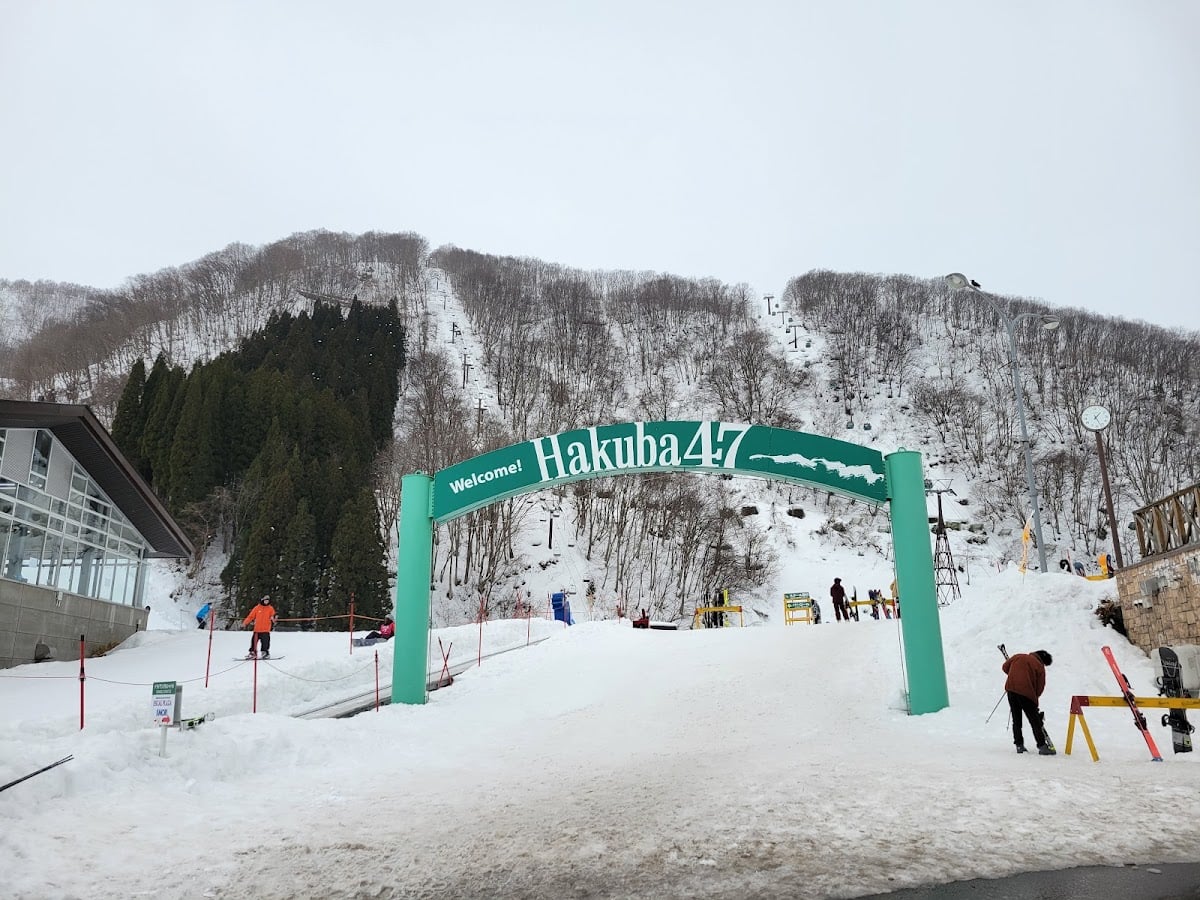 Hakuba 47