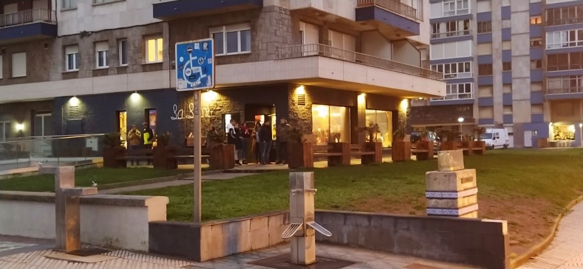 La Luna Salinas