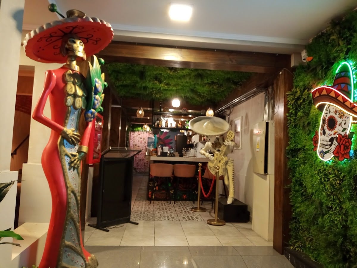 Aranza Bistro
