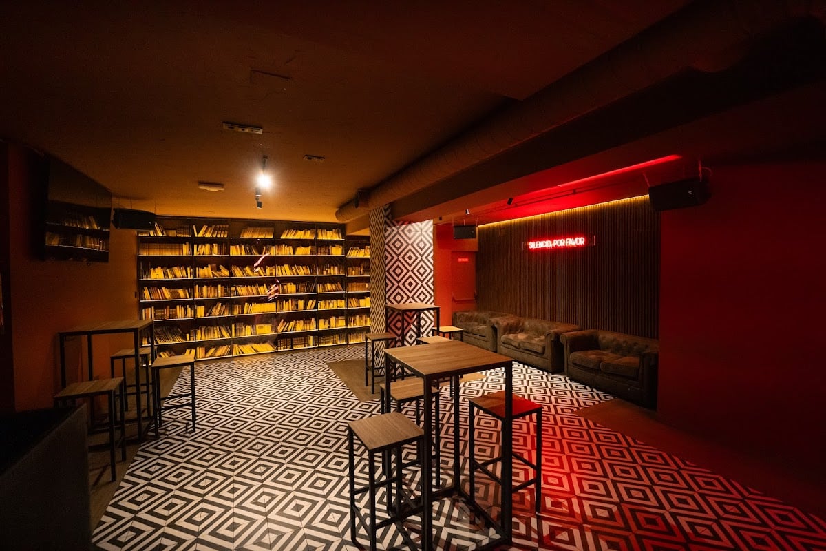 La Biblioteca - moncloa