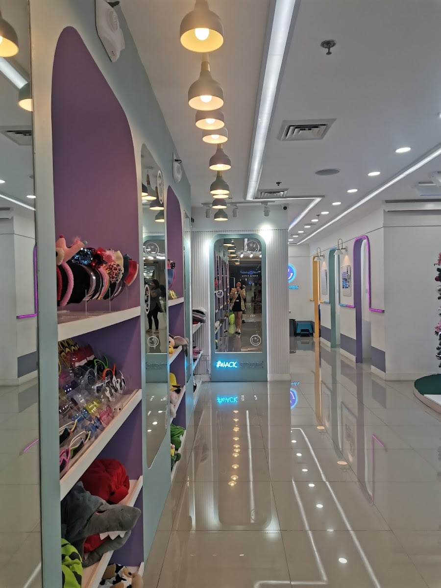 Wacky Studio - SM Southmall (3rd Floor)
