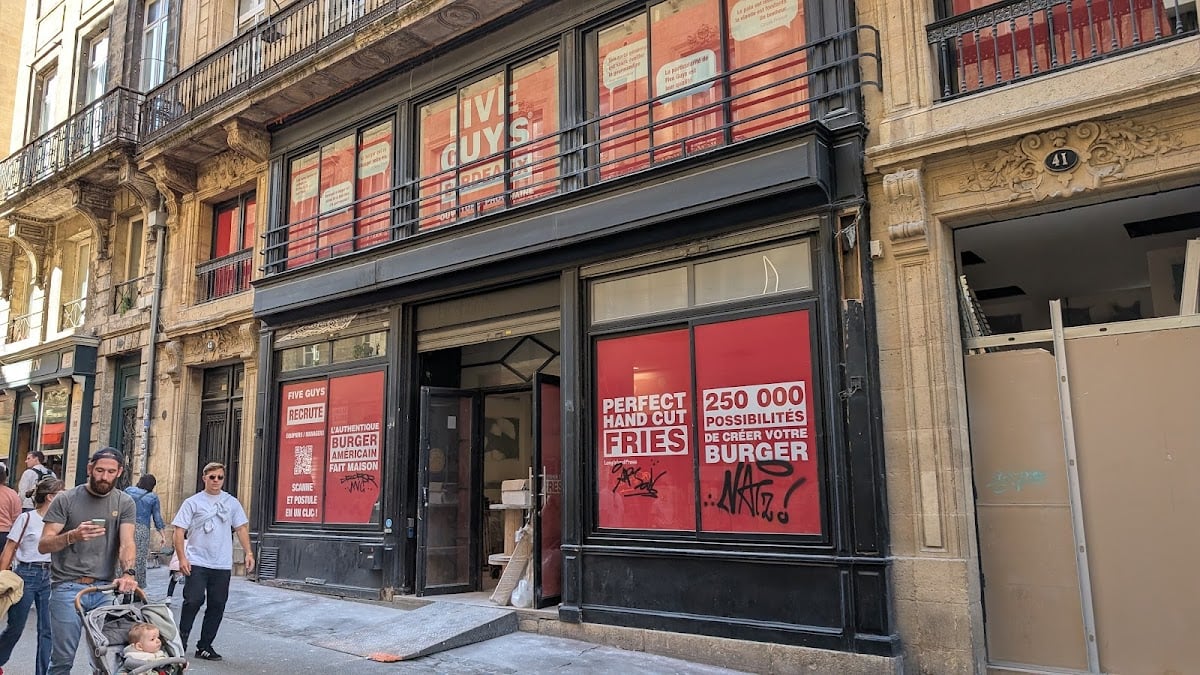 Five Guys Burgers and Fries Bordeaux Rue Saint Remi