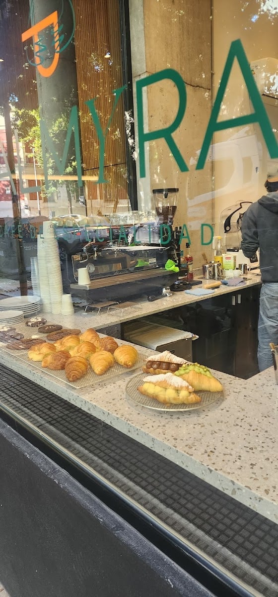 Palmyra café