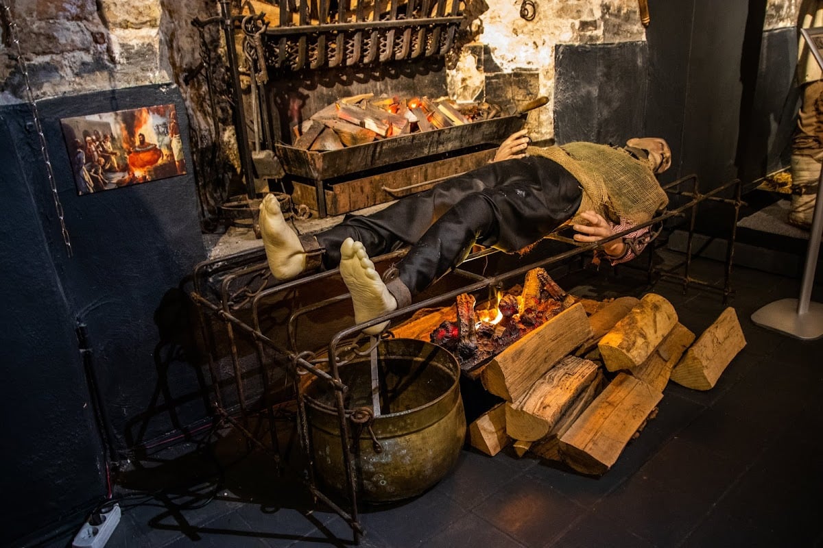 Musée de la Torture Bruges - Bruges, Belgium