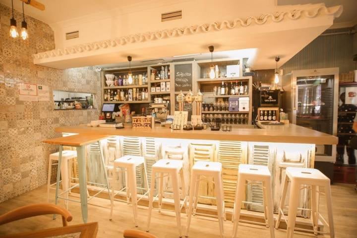 ALMIJARA CASUAL BAR | RESTAURANTE | MÁLAGA