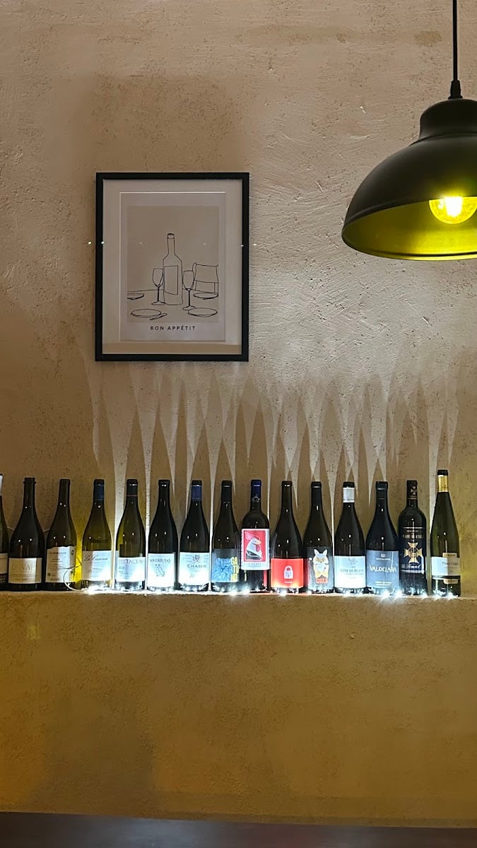 OLO wine bar