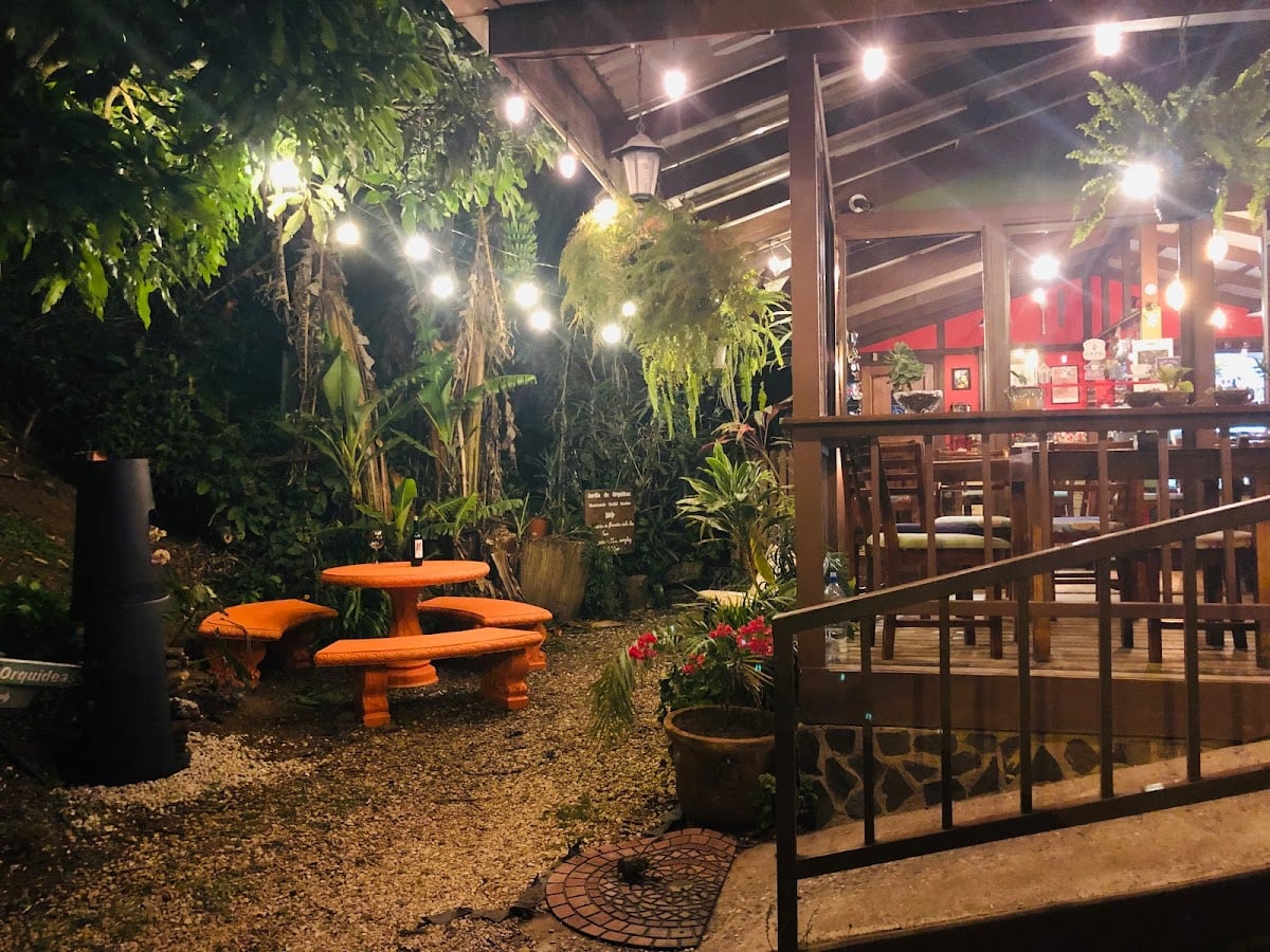 Orchid Coffee & Restaurant - santa elena