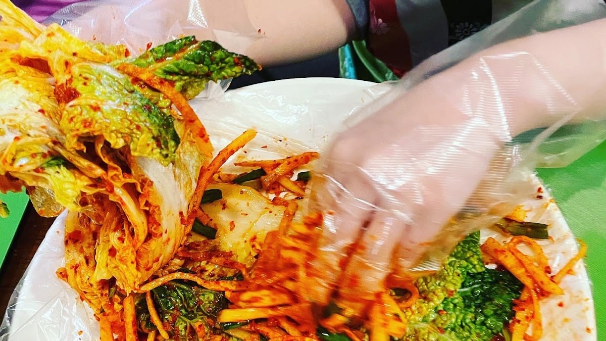 Kimchi Academy - Kimchi Cooking class