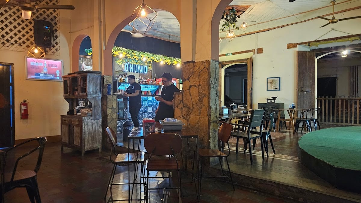 D'HUMO Smokehouse