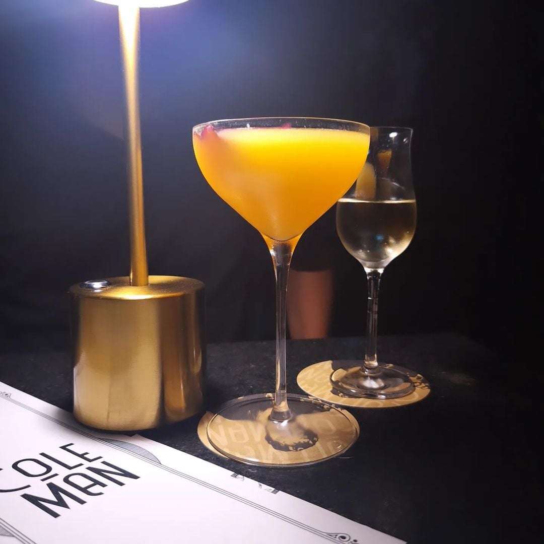 BAR COLEMAN