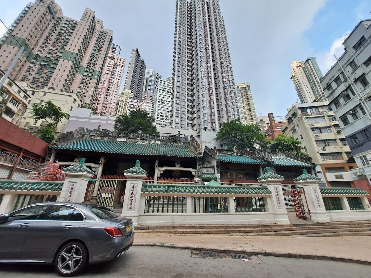 Man Mo Temple
