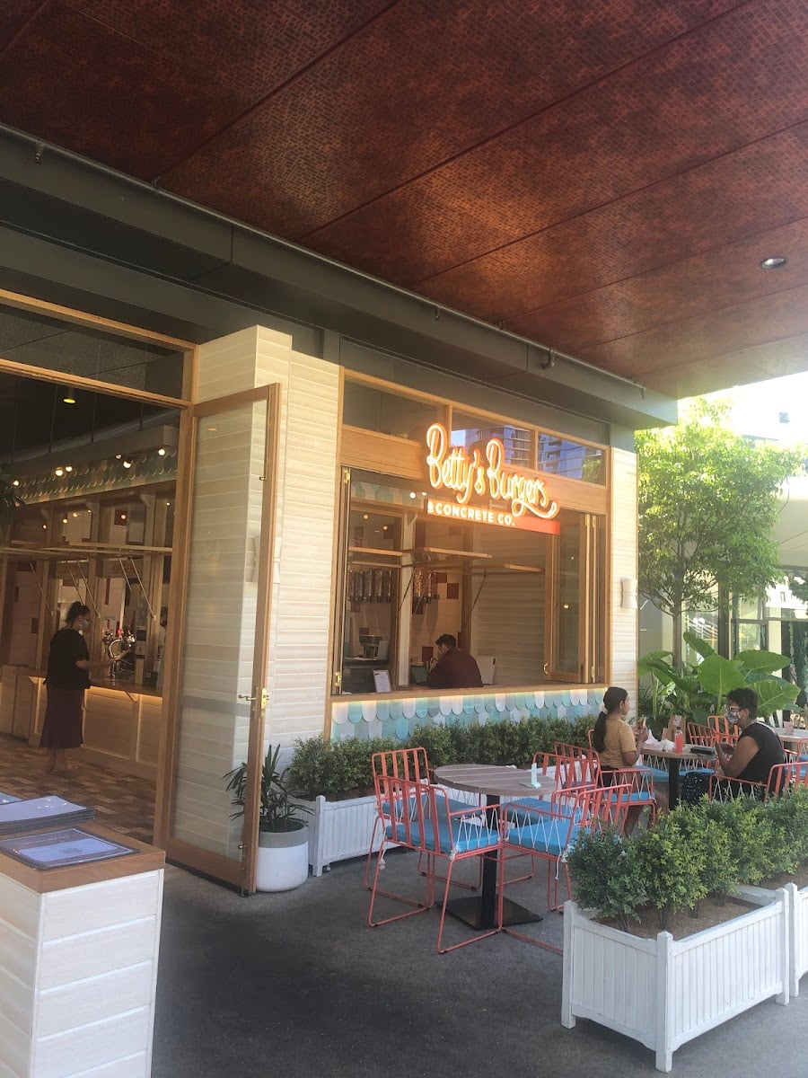Betty's Burgers