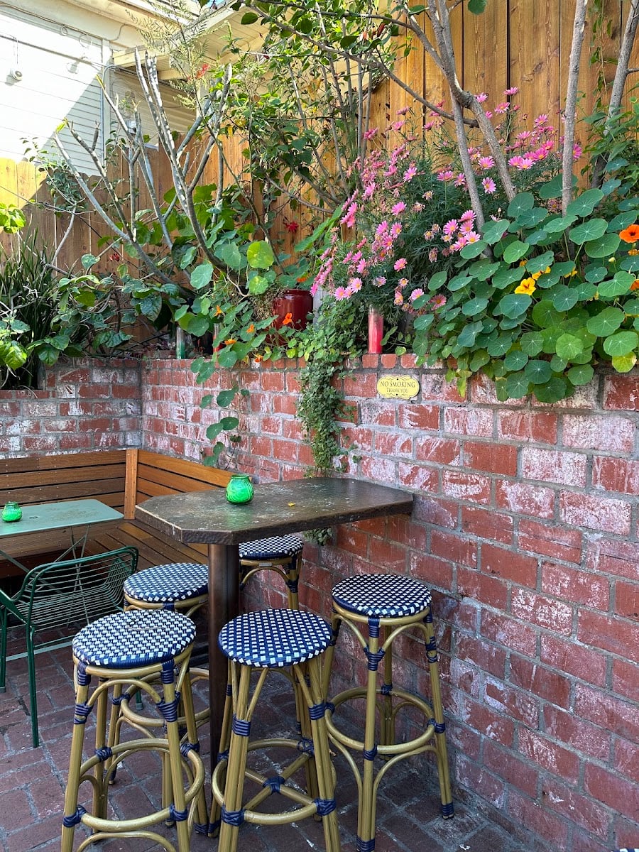 Bar Flores