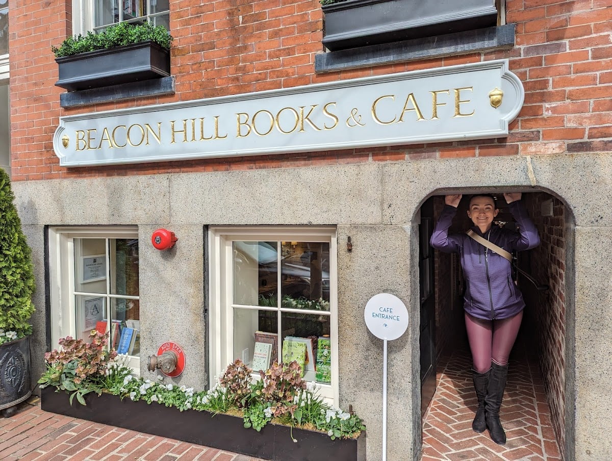 Beacon Hill Books & Cafe 