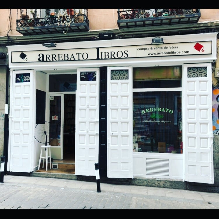 Arrebato Libros