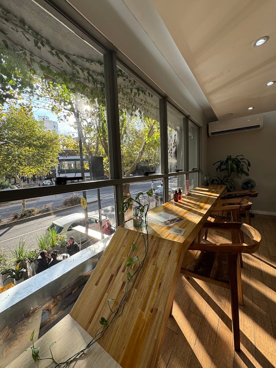 Store & Café