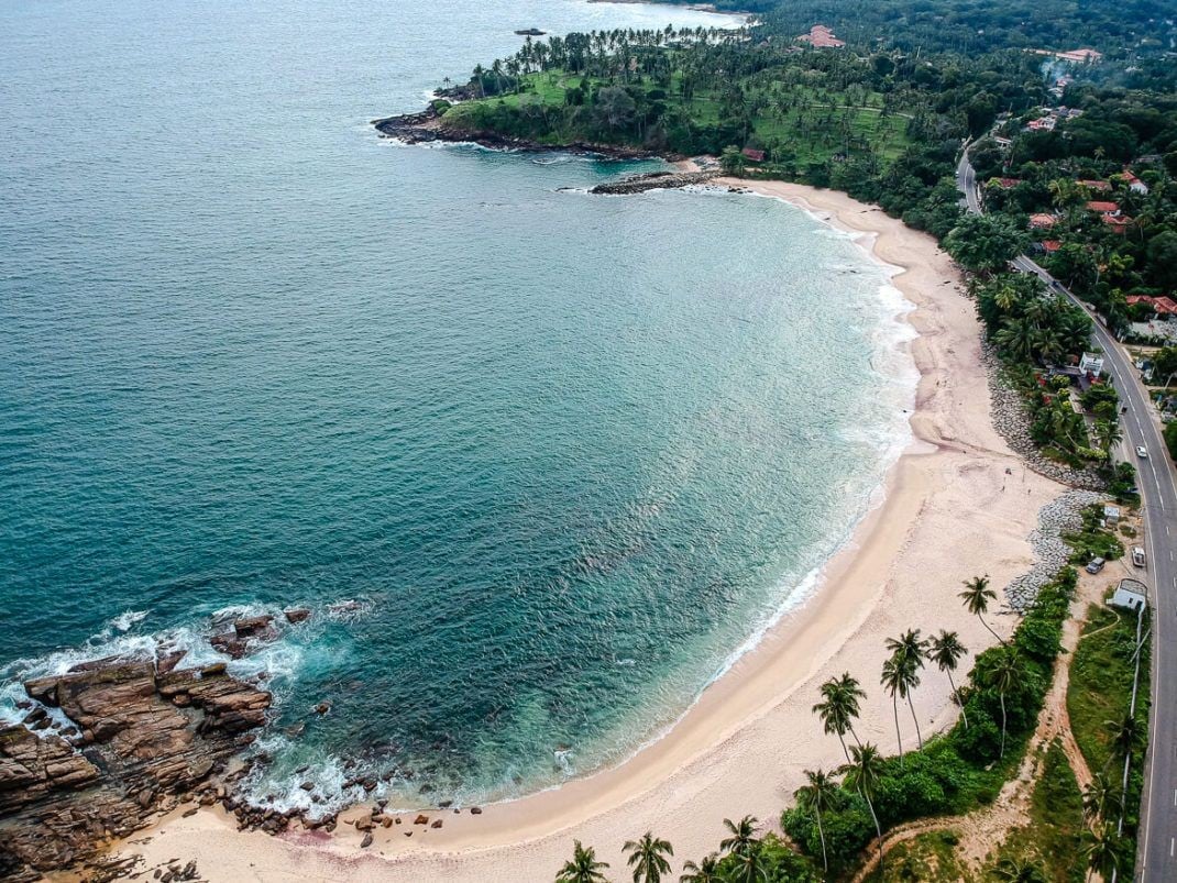 Hiriketiya Beach