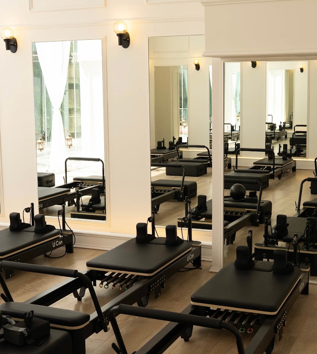 L’art house pilates & barre