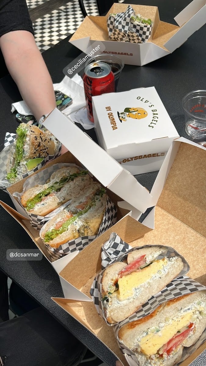 Oly’s Bagels