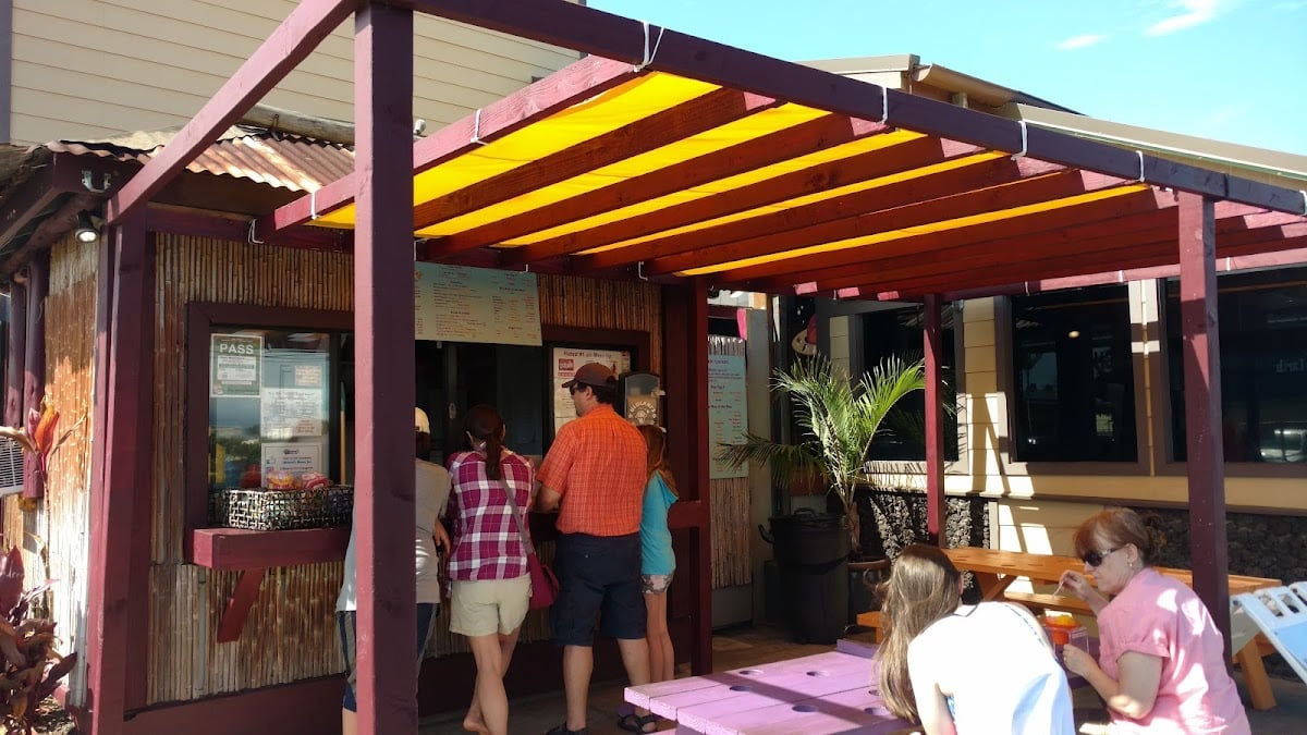 Ululani's Hawaiian Shave Ice - Kahului