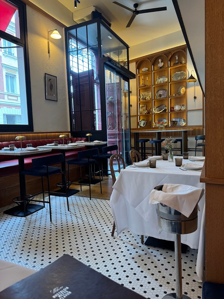 Tribeca Bistro